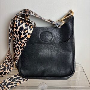AhDorned Mini Vegan Crossbody with Animal Print Strap, Excellent Unused Cond.